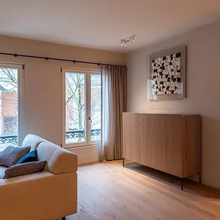 Huswell - Romantic Getaway With Terrace In Apartment Ghent