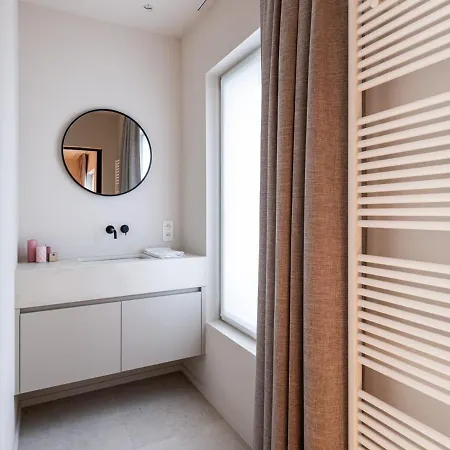 Huswell - Romantic Getaway With Terrace In Ghent