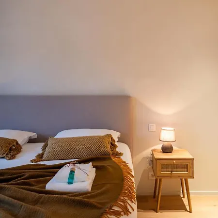 Romantic Getaway With Terrace In Ghent