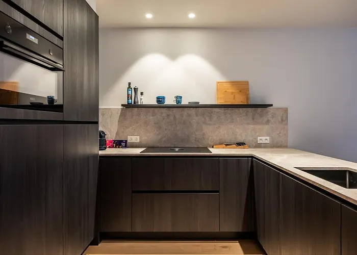 Huswell - Romantic Getaway With Terrace In Apartment