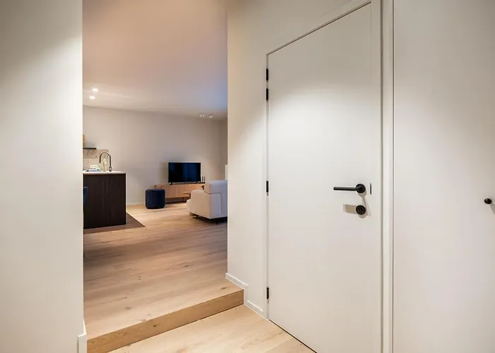 Huswell - Romantic Getaway With Terrace In Apartament Gandawa